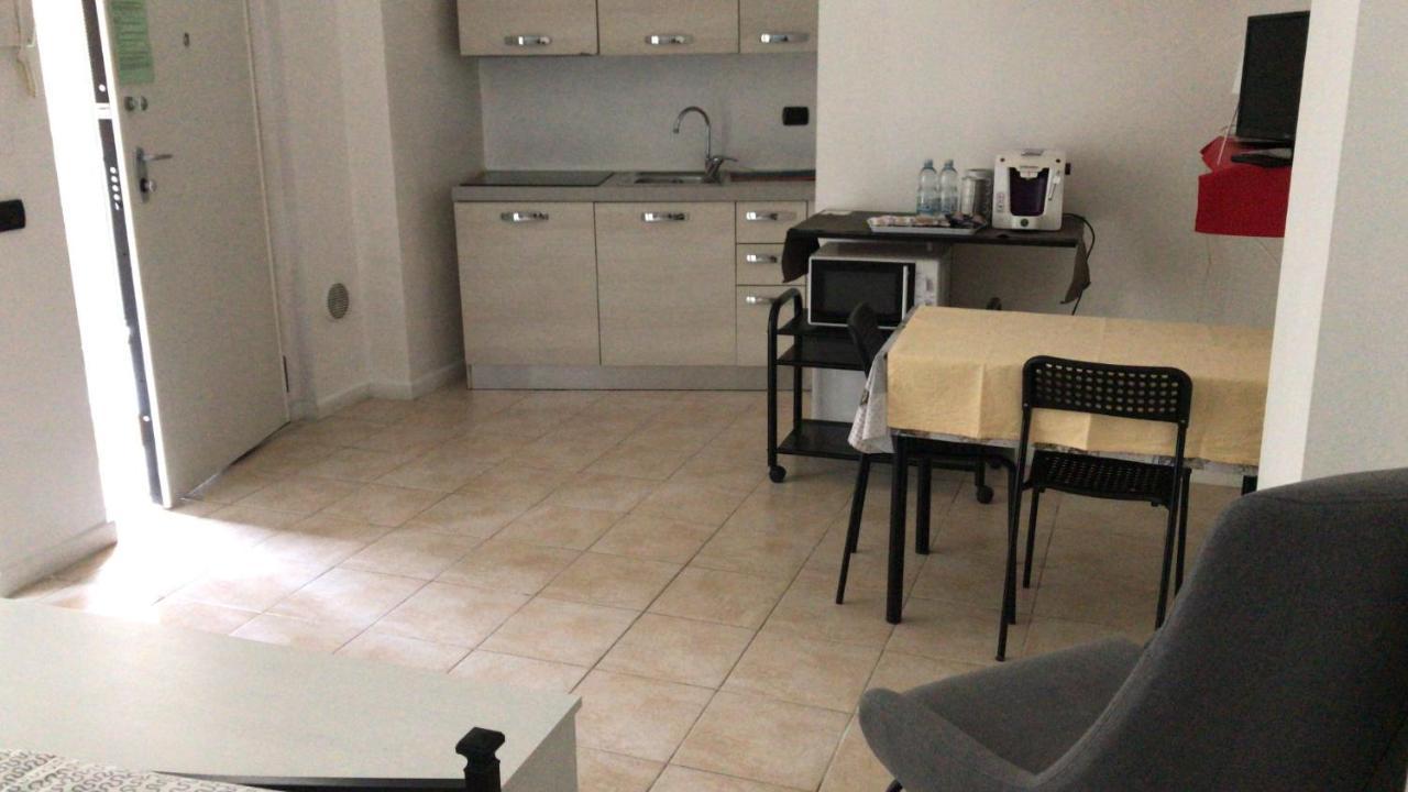 Feel Like Home In Милано Екстериор снимка